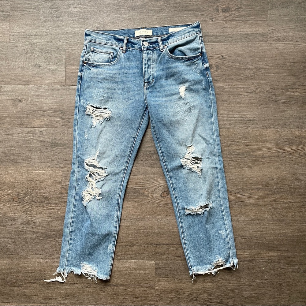 Pacsun distressed boyfriend jean